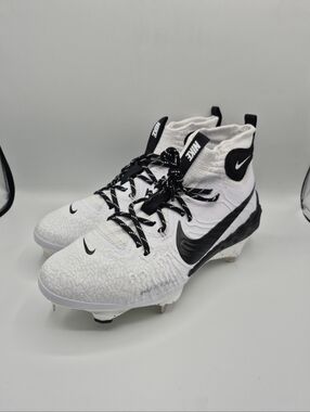 Nike Alpha Huarache NXT Men's Sizes White Metal Baseball Cleats DJ6517-107